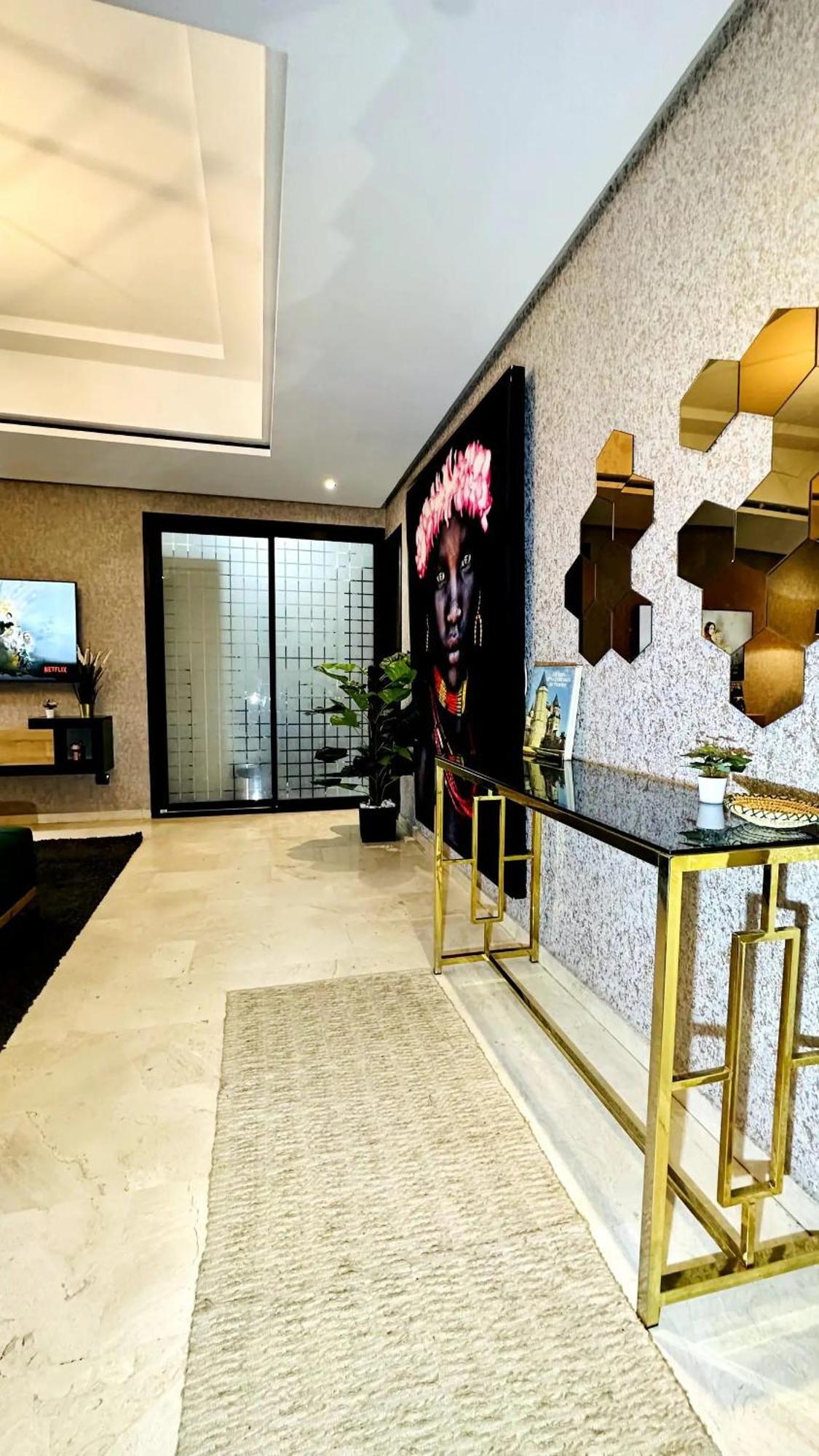Exclusive Luxury Apartement In Central Gueliz Маракеш Екстериор снимка
